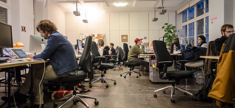 If You are a Startup Building a Mobile App, Avoid These Mistakes at All Costs