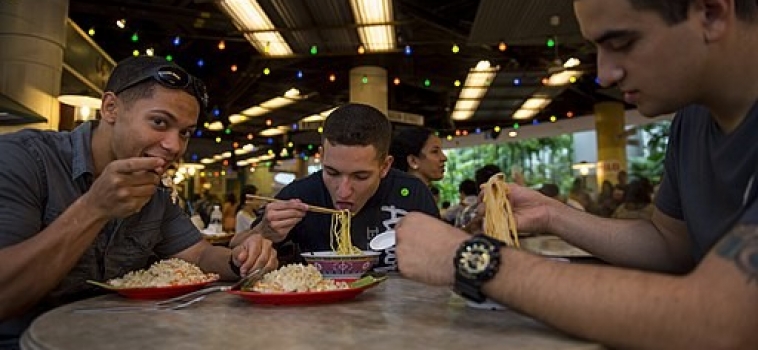Save Money on Meals in Singapore with These Food Discount Mobile Apps